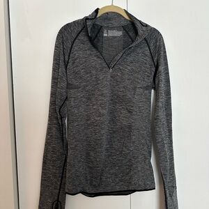 Victoria’s Secret VSX long sleeve quarter zip